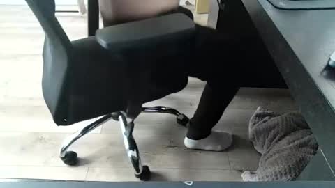 Snapshot of titsthebest chatting on 03/12/26, 07:25 titsthebest online show from 03/12/26, 07:25