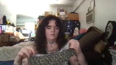 Snapshot of titzntattz chatting on 02/21/26, 10:44 formerly bigtittygothwhore online show from 02/21/26, 10:44