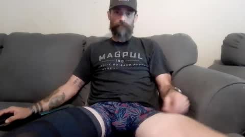 Snapshot of tj_the_man chatting on 07/01/26, 03:45 TJ online show from 07/01/26, 03:45