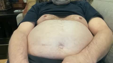 Snapshot of tjbear101 chatting on 05/07/26, 06:35 tjbear101 online show from 05/07/26, 06:35