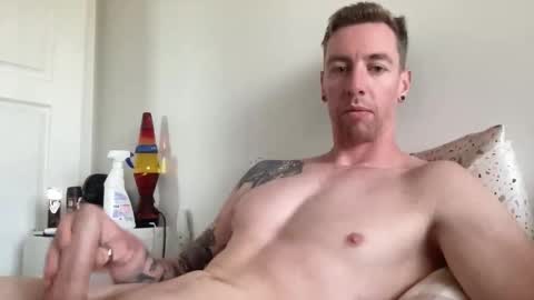 Snapshot of tjblizzard94 chatting on 01/18/26, 10:13 FitAus94 online show from 01/18/26, 10:13