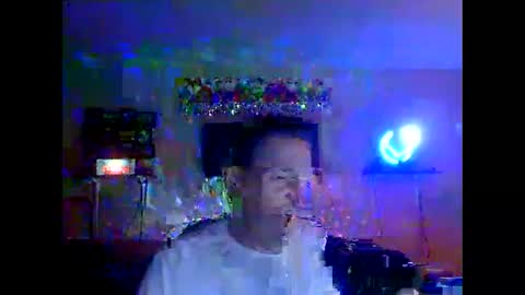 Snapshot of tkthedj chatting on 12/25/24, 01:42 TK online show from 12/25/24, 01:42