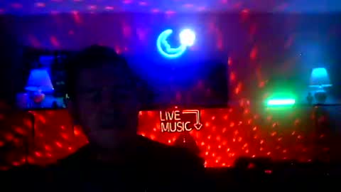 Snapshot of tkthedj chatting on 01/05/26, 10:13 TK online show from 01/05/26, 10:13