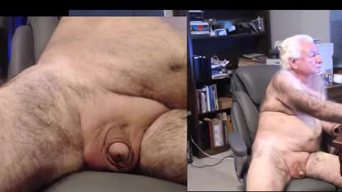 Snapshot of tlc_dude chatting on 12/15/25, 07:23 TLC dude online show from 12/15/25, 07:23