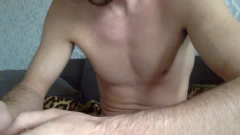 Snapshot of tmhard chatting on 12/15/24, 10:39 tmhard online show from 12/15/24, 10:39