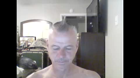 Snapshot of tnash24 chatting on 09/21/25, 12:34 tx46m online show from 09/21/25, 12:34