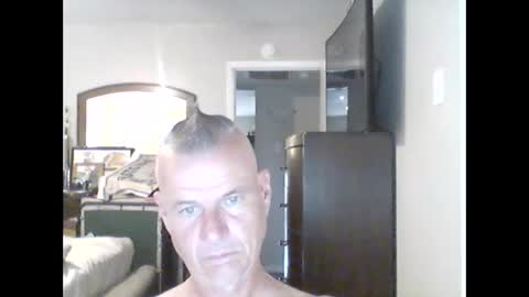 Snapshot of tnash24 chatting on 09/29/25, 11:31 tx46m online show from 09/29/25, 11:31