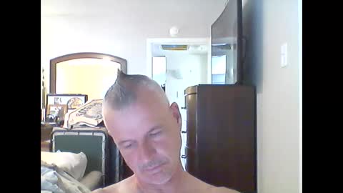 Snapshot of tnash24 chatting on 10/13/25, 06:41 tx46m online show from 10/13/25, 06:41