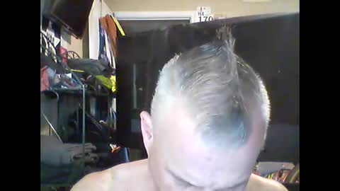 Snapshot of tnash24 chatting on 02/08/26, 12:25 tx46m online show from 02/08/26, 12:25