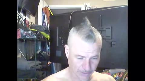 Snapshot of tnash24 chatting on 02/08/26, 11:30 tx46m online show from 02/08/26, 11:30
