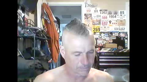 Snapshot of tnash24 chatting on 04/02/26, 09:01 tx46m online show from 04/02/26, 09:01