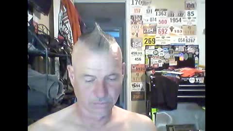 Snapshot of tnash24 chatting on 04/24/26, 11:29 tx46m online show from 04/24/26, 11:29