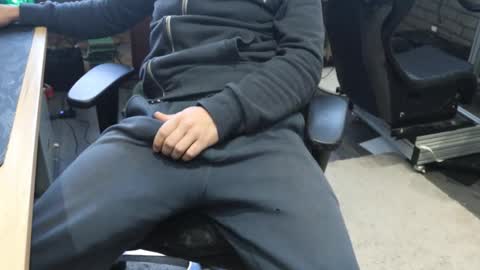 toarte online show from 11/02/25, 10:06