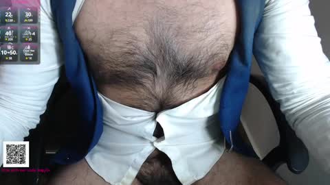 Snapshot of toaster1993 chatting on 01/29/25, 02:53 Leonel online show from 01/29/25, 02:53