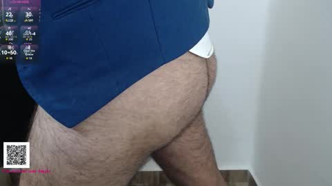 Snapshot of toaster1993 chatting on 09/11/25, 07:47 Leonel online show from 09/11/25, 07:47