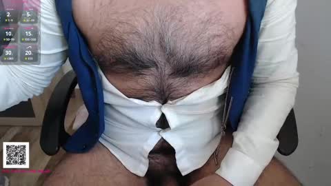 Snapshot of toaster1993 chatting on 03/13/26, 09:27 Leonel online show from 03/13/26, 09:27