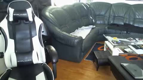 Tobias online show from 05/16/26, 12:04