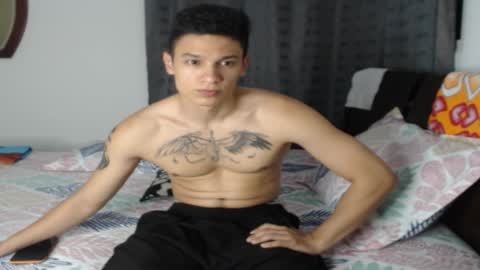 Snapshot of tobicraig chatting on 01/15/26, 03:22 Andres Independent Model online show from 01/15/26, 03:22