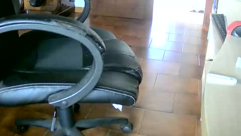 Tobiko online show from 03/03/25, 04:24