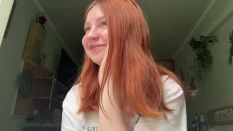 Snapshot of tobybroxton chatting on 05/12/26, 08:22 Emma online show from 05/12/26, 08:22