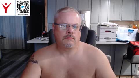 Snapshot of toddbator chatting on 09/22/25, 12:23 Todd Bator online show from 09/22/25, 12:23