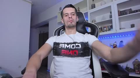 Todd online show from 01/12/25, 12:49