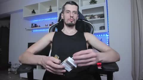 Snapshot of toddclaytonn chatting on 01/10/26, 04:31 Todd online show from 01/10/26, 04:31