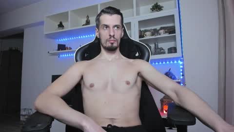 Snapshot of toddclaytonn chatting on 01/12/26, 08:30 Todd online show from 01/12/26, 08:30