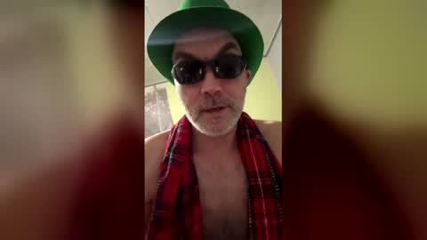 Snapshot of toddpascoe77 chatting on 03/01/26, 07:10 toddpascoe77 online show from 03/01/26, 07:10