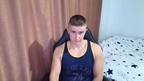 Snapshot of todhorny987 chatting on 02/23/26, 04:43 todhorny987 online show from 02/23/26, 04:43