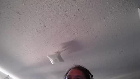 Snapshot of toede_0 chatting on 09/18/25, 05:26 Toede online show from 09/18/25, 05:26