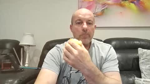 Snapshot of toerag69 chatting on 10/26/25, 08:59 toerag69 online show from 10/26/25, 08:59