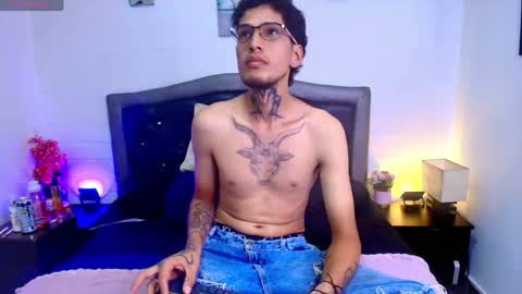 Snapshot of toji_zenni chatting on 05/14/26, 03:57 toji_zenni online show from 05/14/26, 03:57