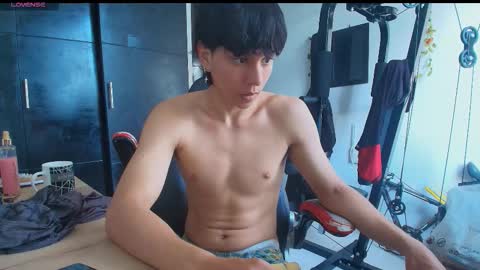 tokio2005 online show from 12/14/25, 12:32