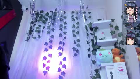 Snapshot of tokito_mitsuri chatting on 12/18/25, 12:44 tokito mitsuri online show from 12/18/25, 12:44