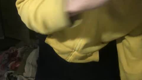 small man online show from 01/12/25, 05:54