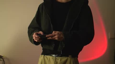 Snapshot of tokyo_oo chatting on 11/23/25, 02:39 tokyo_oo online show from 11/23/25, 02:39