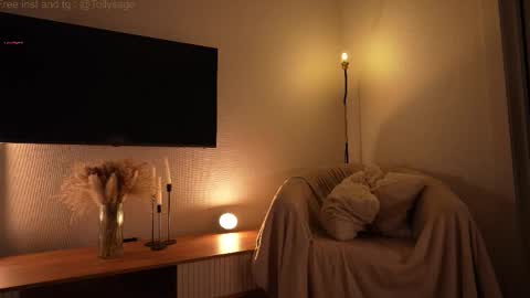 Snapshot of tollysage chatting on 12/20/25, 04:58 Sage. TG channel online show from 12/20/25, 04:58