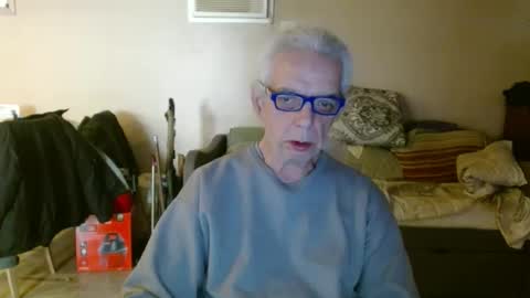 Snapshot of tom112292014 chatting on 02/21/25, 04:16 tom112292014 online show from 02/21/25, 04:16