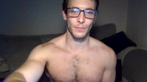 tom90ukx online show from 03/07/25, 04:00