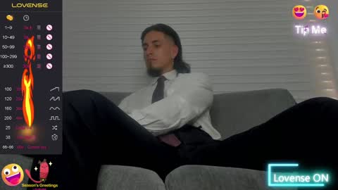 Snapshot of tom_blunt96 chatting on 12/06/24, 05:33 TOM online show from 12/06/24, 05:33