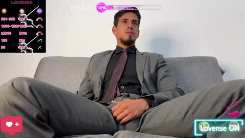 Snapshot of tom_blunt96 chatting on 04/30/26, 09:04 TOM online show from 04/30/26, 09:04