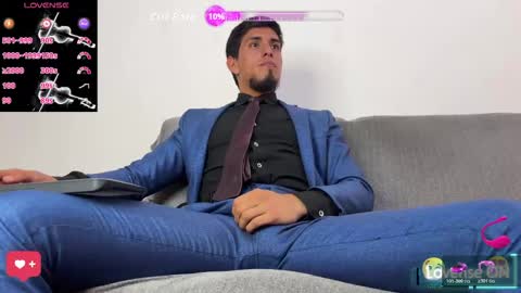 Snapshot of tom_blunt96 chatting on 05/02/26, 02:33 TOM online show from 05/02/26, 02:33