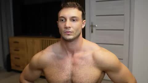 Snapshot of tom_fordd chatting on 09/11/25, 06:19 Tom online show from 09/11/25, 06:19