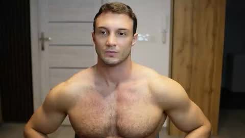 Snapshot of tom_fordd chatting on 09/18/25, 06:48 Tom online show from 09/18/25, 06:48