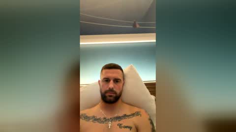 Snapshot of tom_uk1 chatting on 03/23/26, 09:41 tom_uk1 online show from 03/23/26, 09:41