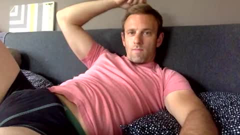 toma0886 online show from 05/03/26, 12:22