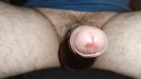 Snapshot of tomas_cum69 chatting on 12/18/25, 04:24 Tomas online show from 12/18/25, 04:24