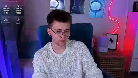 tomas_norton online show from 06/11/26, 08:18