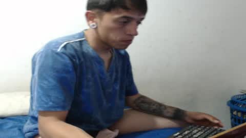 tomas_turbado_ online show from 04/18/26, 05:55